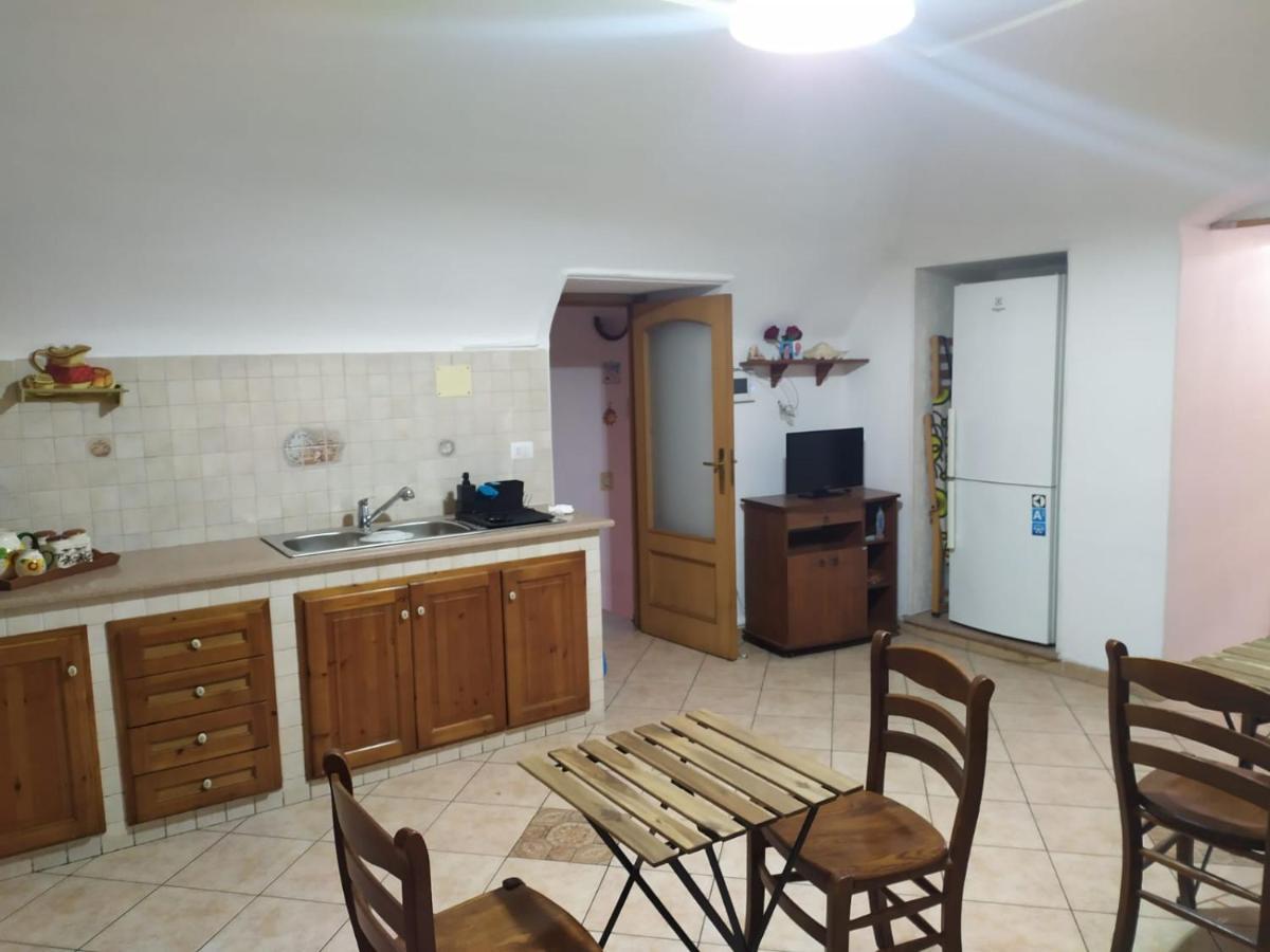Dimora Letizia -Apartment Прочида Екстериор снимка